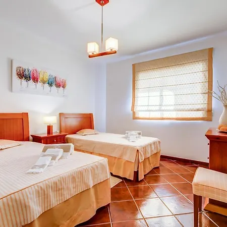 Vakantiehuis Prime 5 With Private Pool And Parking Walk To Altura