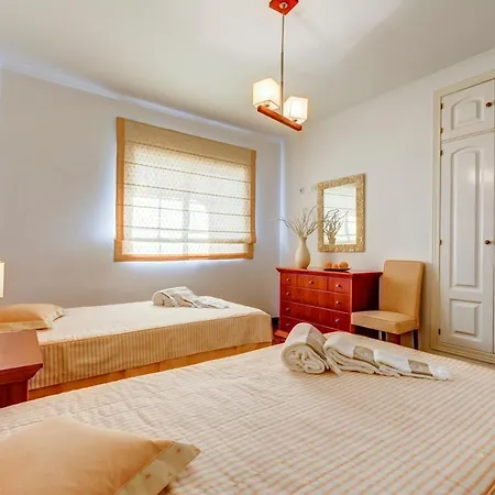 Vakantiehuis Prime 5 With Private Pool And Parking Walk To Altura