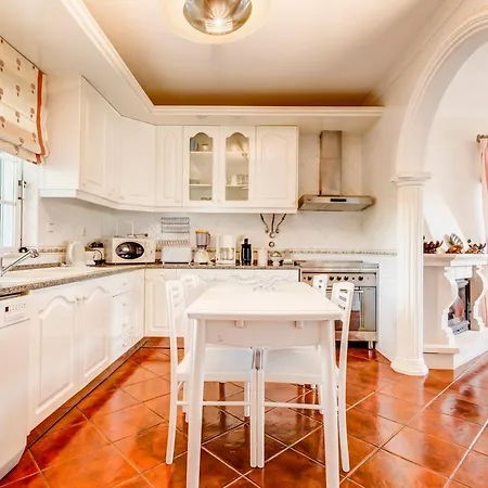 Prime 5 With Private Pool And Parking Walk To Altura